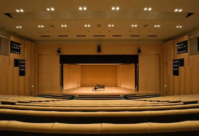 호텔 Okura Akademia Park