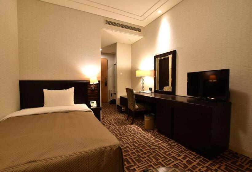 בית מלון כפרי Okura Chiba