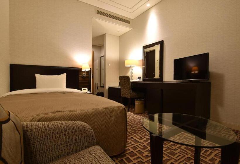 בית מלון כפרי Okura Chiba