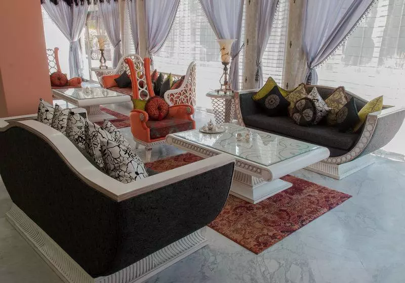 هتل Royal Mirage Deluxe