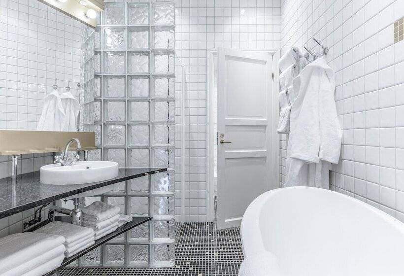 Såstaholm Hotell & Konferens