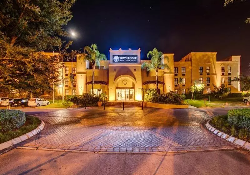 Отель Town Lodge Polokwane