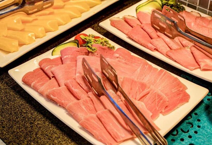 בית מלון כפרי Town Lodge Polokwane