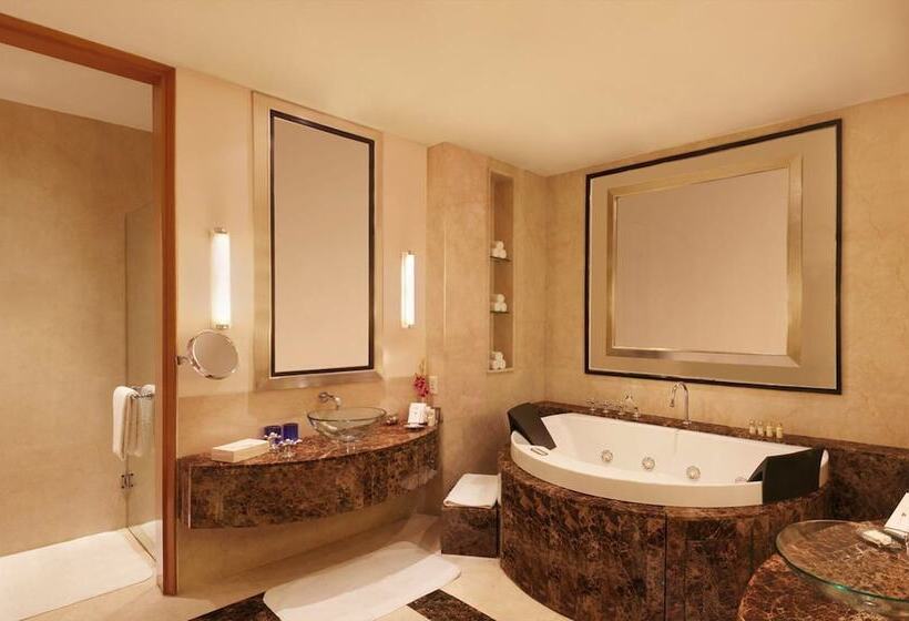 Hotel Trident Gurgaon