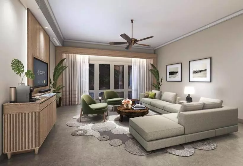 Maradiva Villas Resort And Spa