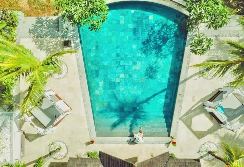 Maradiva Villas Resort And Spa