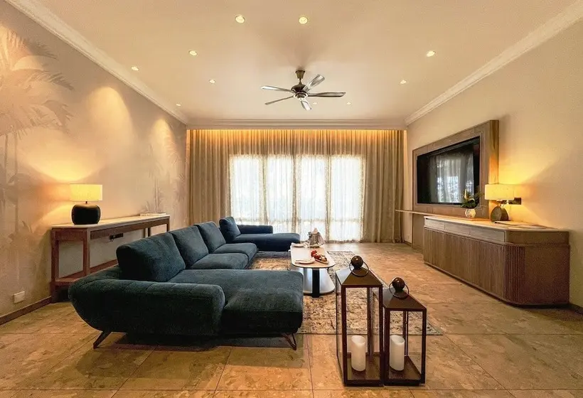 Maradiva Villas Resort And Spa