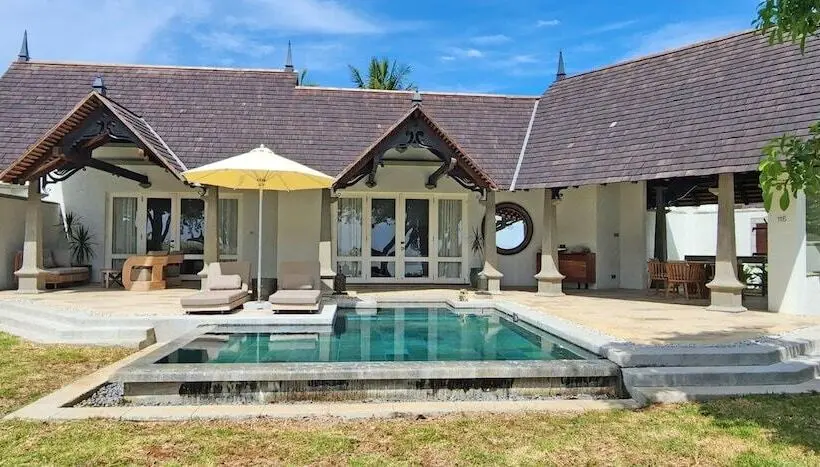 Maradiva Villas Resort And Spa