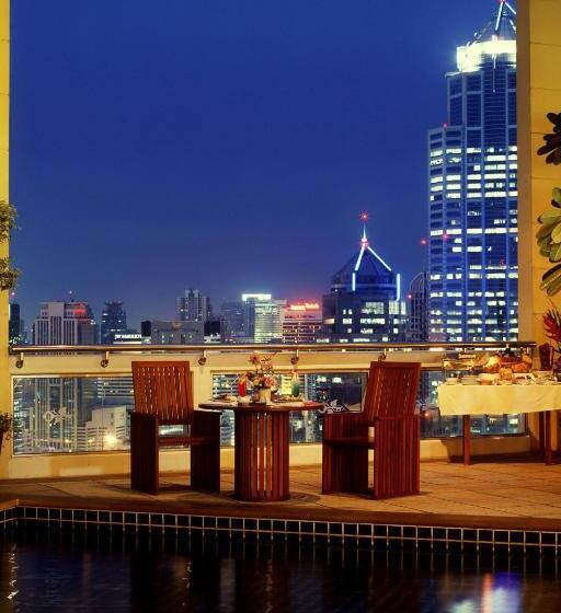 Mayfair Bangkok Marriott Executive Apartments