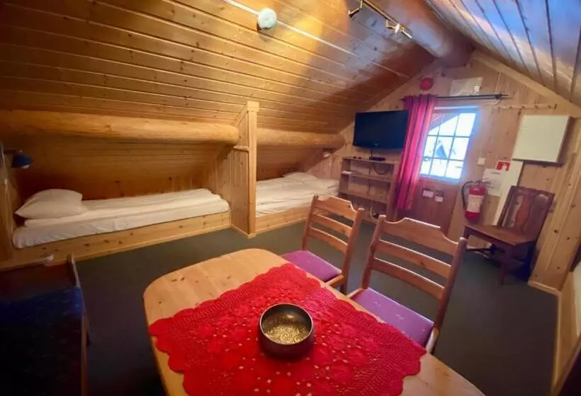 Hotelli Hakkesetstølen Fjellstugu