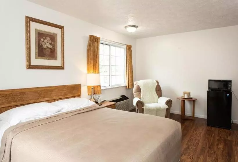 The Sierra Motel
