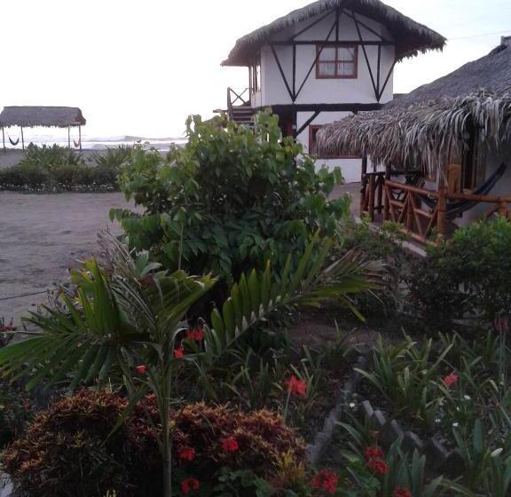 Hostel Cabañas El Manglar