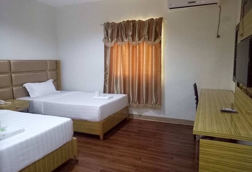 فندق صغير Meaco Royal Hotel   Tabaco