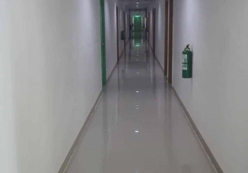 فندق صغير Meaco Royal Hotel   Tabaco