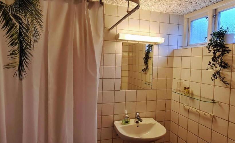 צימר Munkamöllan Logi Skåne Tranås