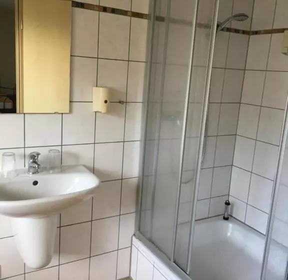 Hotelli Gasthof Zum Seeweiher