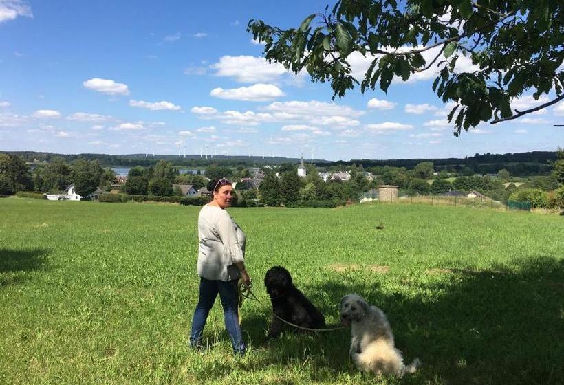 בית מלון כפרי Gasthof Zum Seeweiher