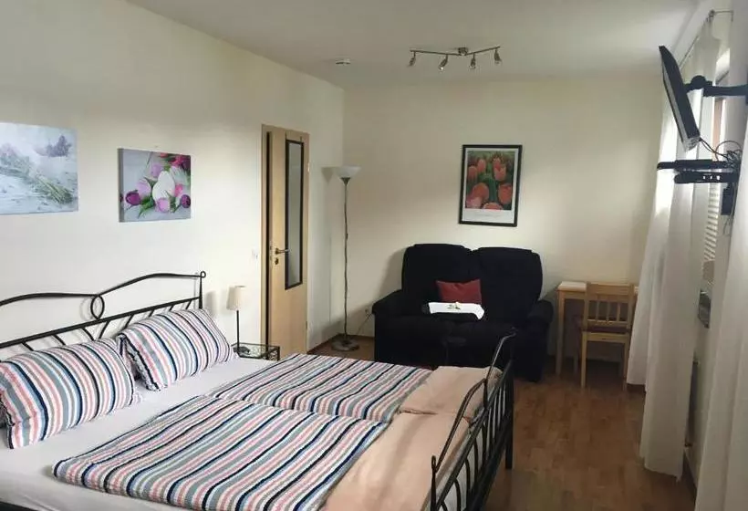 Hotelli Gasthof Zum Seeweiher