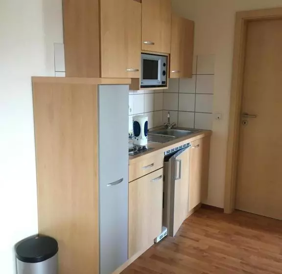 Hotelli Gasthof Zum Seeweiher