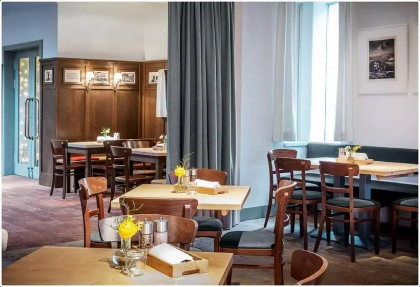 Hotelli Zum Glockenturm