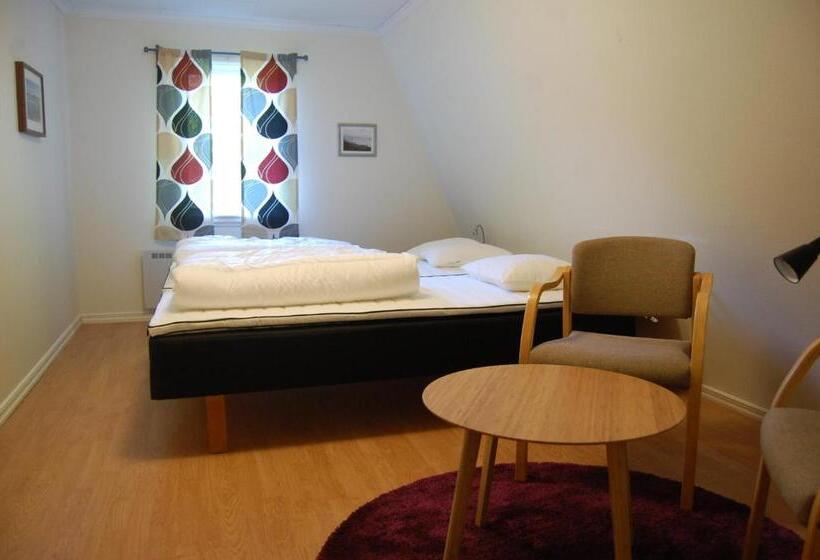 פנסיון Kanalvillan