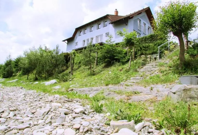 Majatalo Penzión Kovox