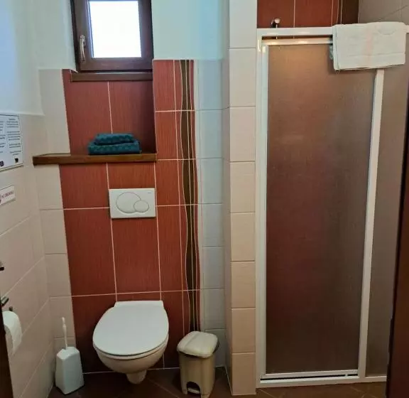 Majatalo Penzion Kozak B&b