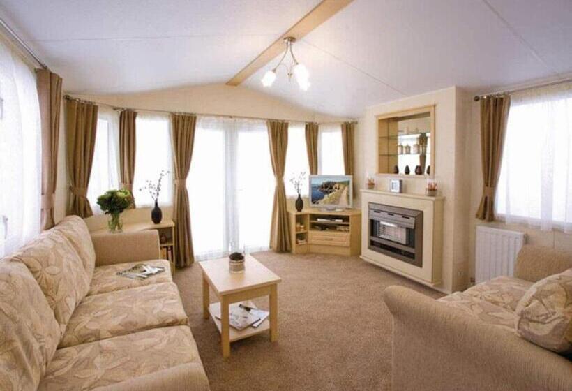 리조트 Allerton Park