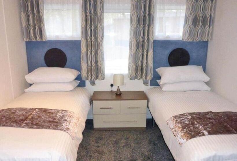 리조트 Allerton Park