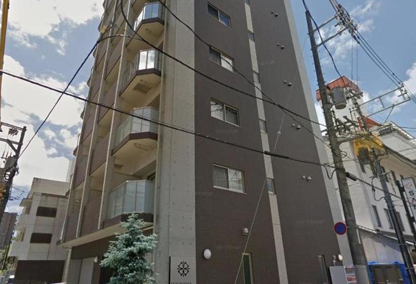 Femalefriendly Rooms At Crane Peace Tower