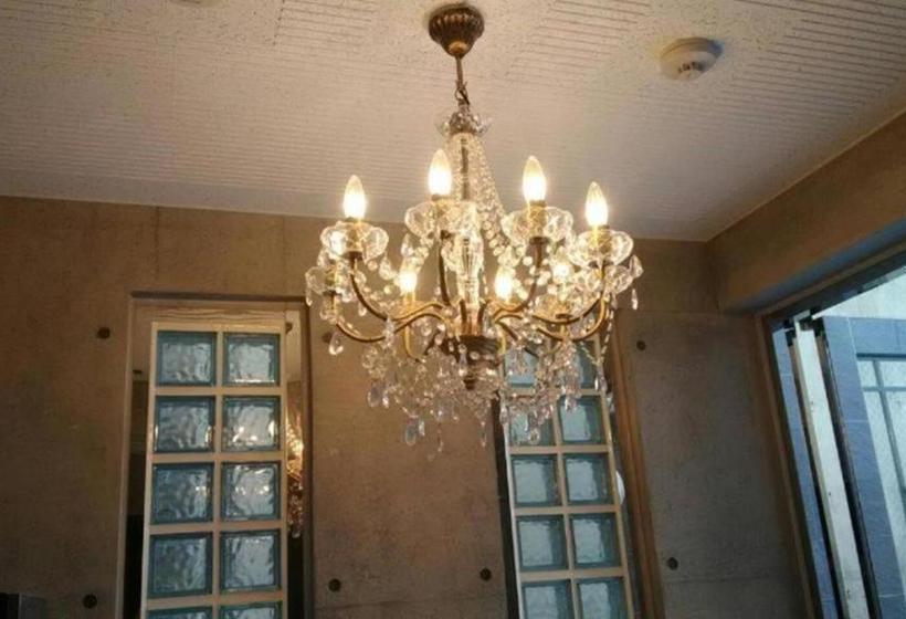 Femalefriendly Rooms At Crane Peace Tower