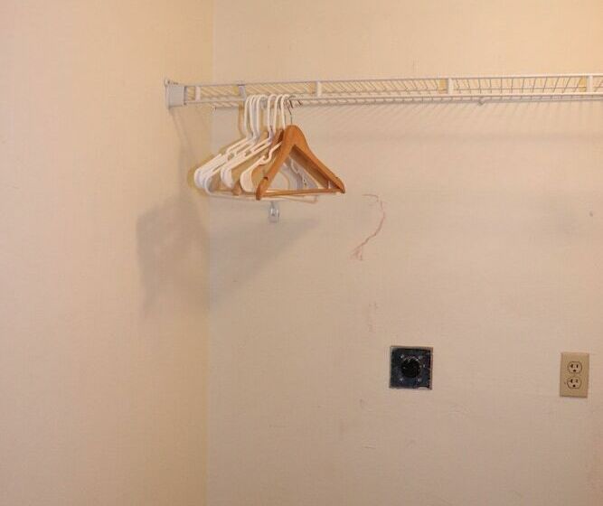 فندق On Hollywood Beach Affordable Two Bedrooms Sleeps 6 With Two Bathrooms