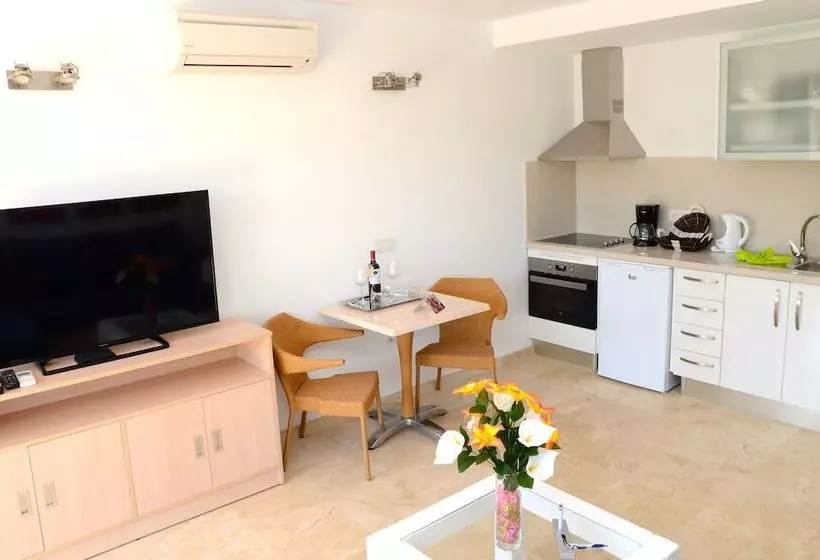 Apartamentos Cataleya