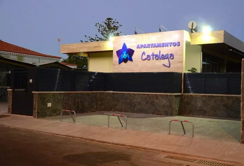 Apartamentos Cataleya