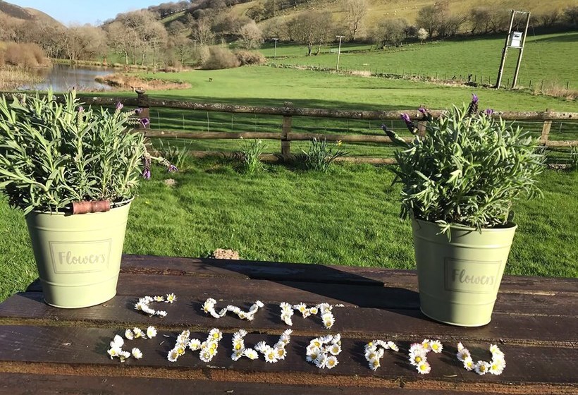 Cwm Chwefru Holiday Cottages