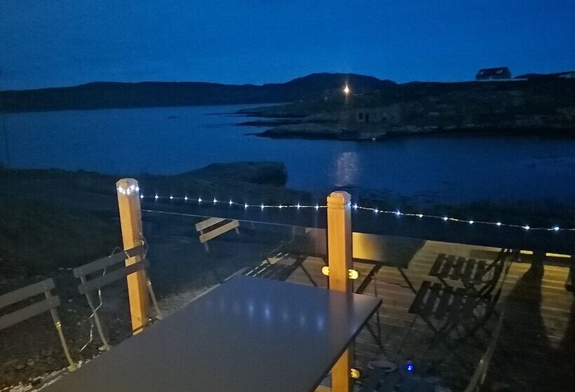 Glamping Pod For 2, Pod Beag Na Haun, Eriskay