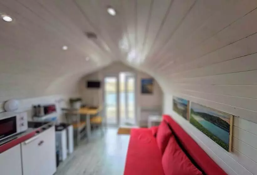 Glamping Pod For 2, Pod Beag Na Haun, Eriskay