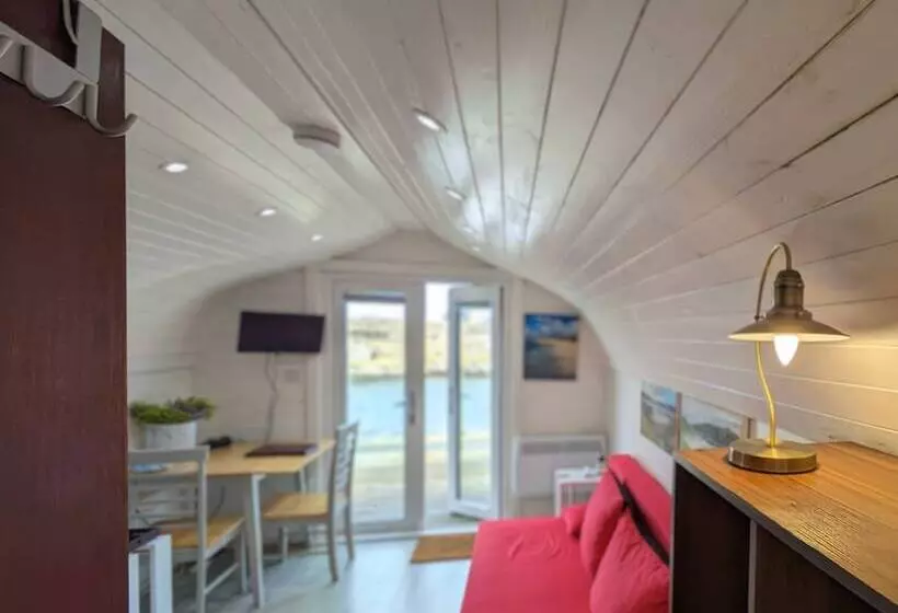 Glamping Pod For 2, Pod Beag Na Haun, Eriskay