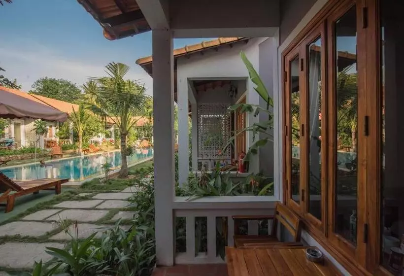 هتل Gecko House