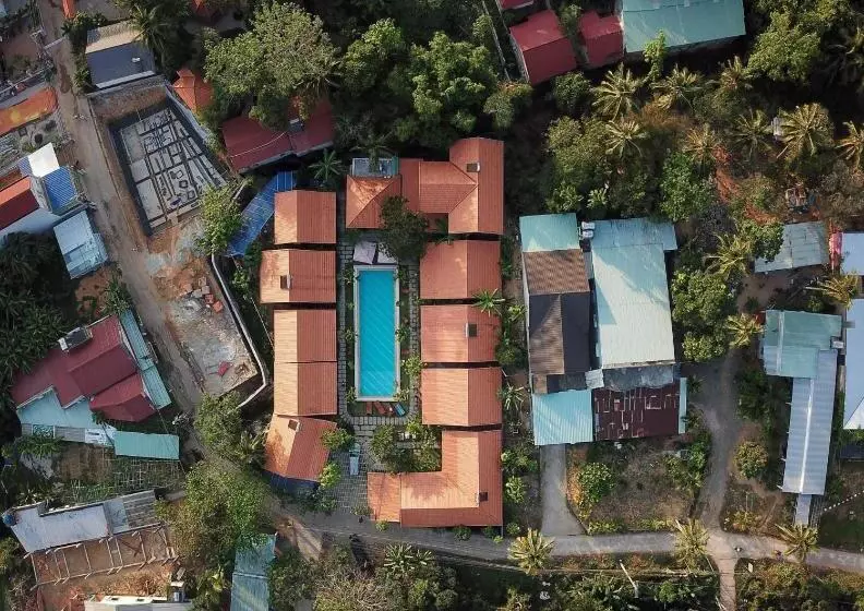 هتل Gecko House
