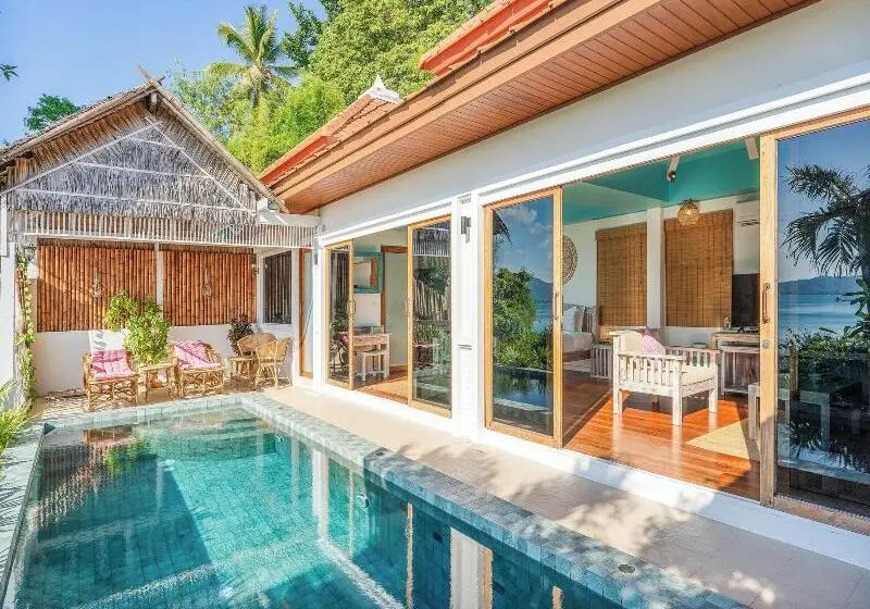 Hotelli Soul Villas By The Beach  Phuket