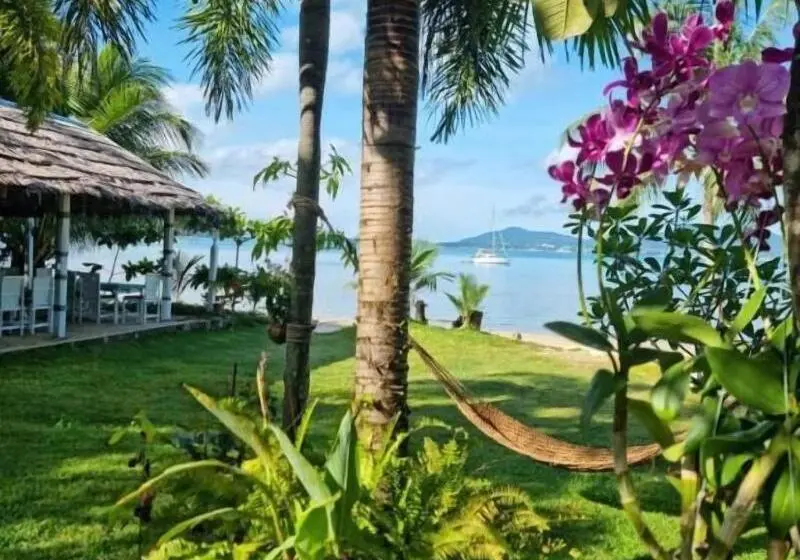 Hotelli Soul Villas By The Beach  Phuket