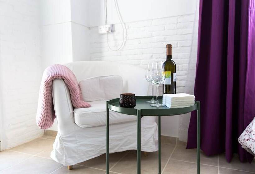 پانسیون Aladdin S Hostel