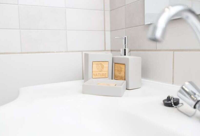 پانسیون Aladdin S Hostel