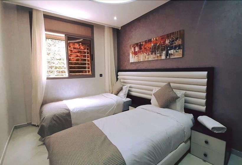 Tamraght House Banana