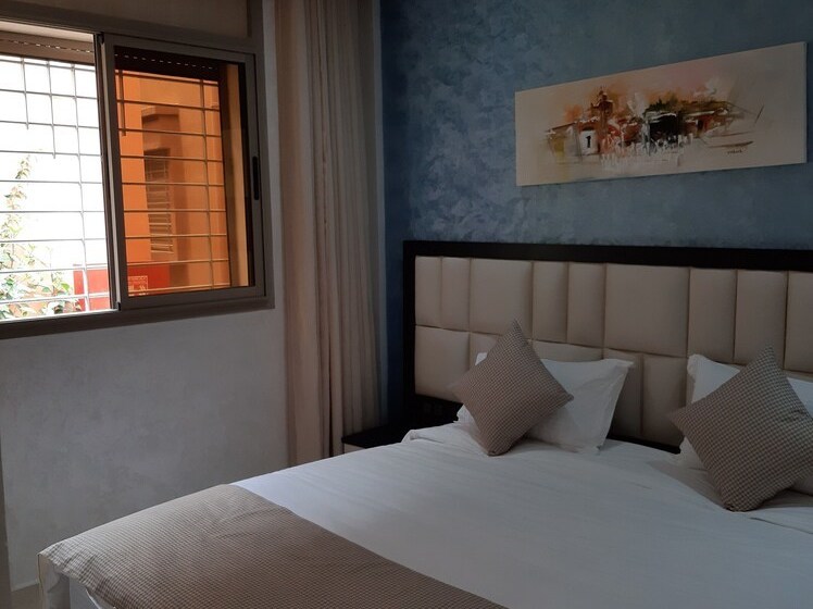 Tamraght House Banana