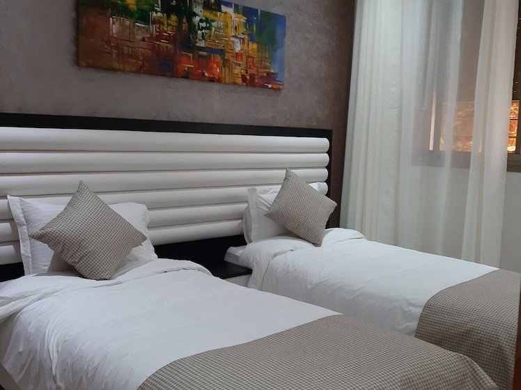 Tamraght House Banana