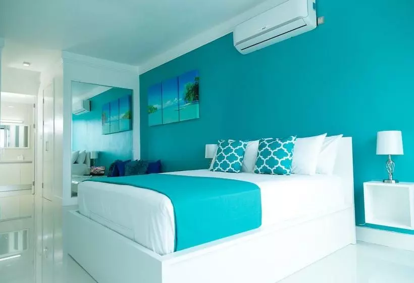 Ultra Luxury Apartment At  20 South