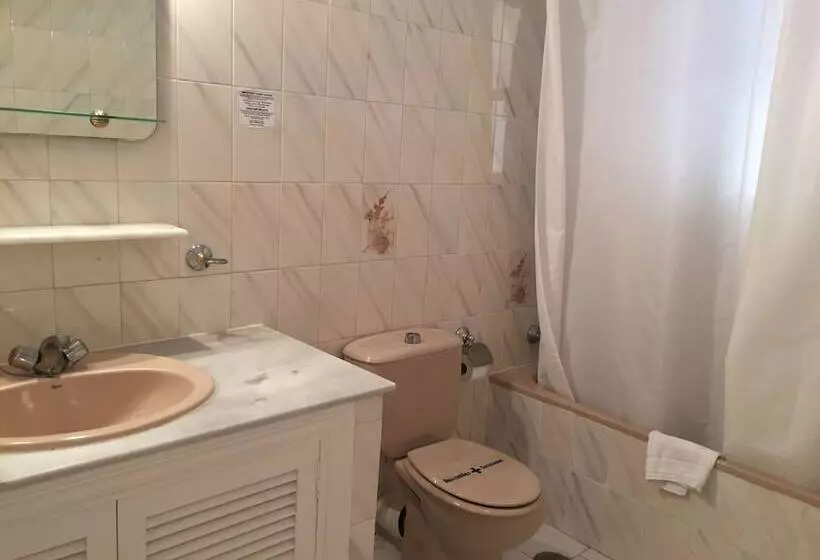 Apartamentos El Toro