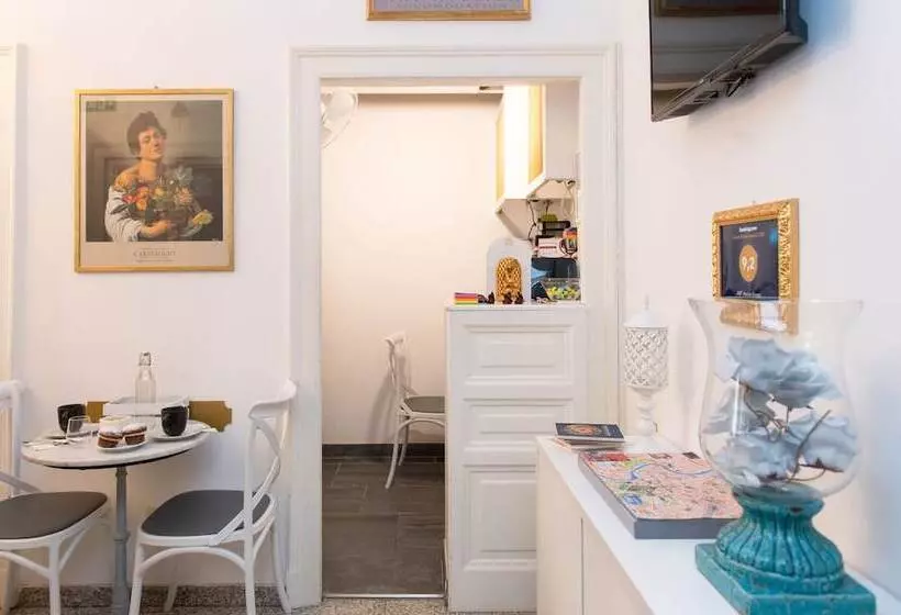تختخواب و صبحانه Art Atelier Borgo